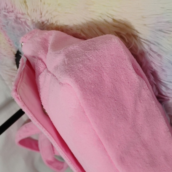 Authentic CHANEL Precision Novelty Messenger Bag W Adjustable Strap - Picture 9 of 16